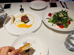 牛肉塔塔配牛油果黑橄榄酱-Solo(衡山路店)