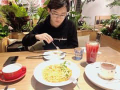 -必胜客(百联又一城店)