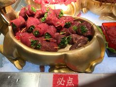 -成都你六姐·牛肉冒菜(城市集市合生汇店)