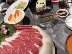 -德天肥牛海鲜火锅(城西银泰店)