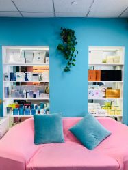 -斐尔国际皮肤管理中心