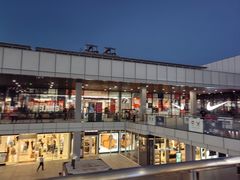-首创奥特莱斯(北京店)