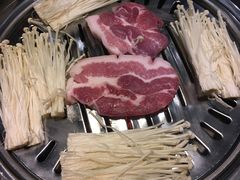 -韩聚屋韩国烤肉餐厅(新北万达店)