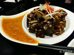 -皇城根北京风味主题餐厅(滨海万达店)