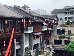 -磁器口古镇