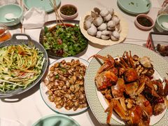 -嗨辣小聚·盘锦河蟹·海鲜烧烤龙虾(盘锦十年好店)