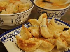 马蹄锅贴-长人馄饨铺(解放街店)