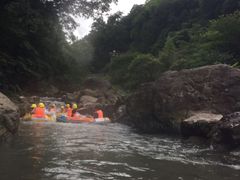 -藏龙百瀑漂流