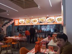 -韵味湘肴·小炒黄牛肉(五一广场美食地标店)