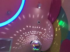 -米乐星世界KTV