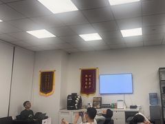 -TESLA 特斯拉(深圳坂田特斯拉中心)