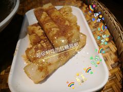 -爆炸头阿姨小四川正宗川味小吃(无任何分店)