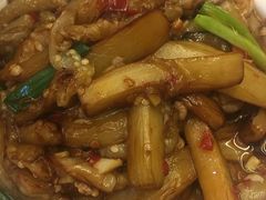 肉末茄子煲-伙工殿餐厅(吉大店)