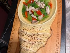 -福照楼汽锅鸡·云南菜(火车站锦江店)