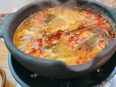 -黔二妞地摊火锅(龙华清湖店)