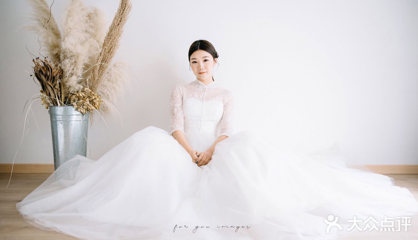 一组小清新新娘风格～ 妆发：李学淼
