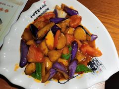 烧地三鲜-地锅居(翰林邻里中心店)