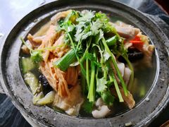 支竹白果猪肚煲-得心斋(文华北路店)