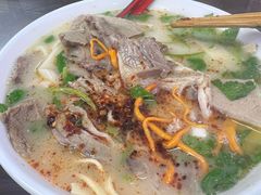 -吕记清真美食城(永兴服装街店)