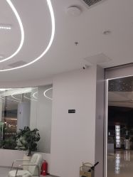 -PE SALON