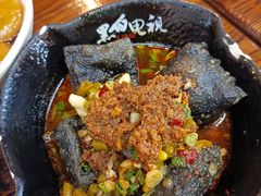 -黑白电视长沙小吃(美林M·LIVE天地东座店)