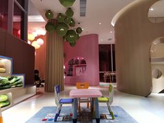 -水桶王国主题餐厅·聚会·生日派对·亲子活动·家庭套餐(亚龙湾希尔顿店)