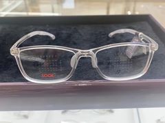 -吴良材眼镜(美罗城店)