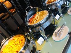 -唐拉雅秀酒店-西锦汇空中BBQ·思创餐厅