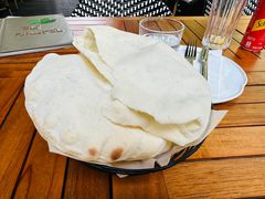餐前面包-ELI FALAFEL Lebanese&Mediterranean黎巴嫩美食(富城路店)