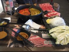 -呷哺呷哺(哈尔滨红博购物广场店)