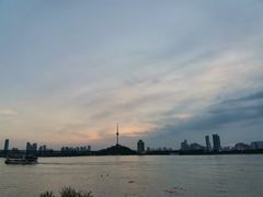 -武昌江滩