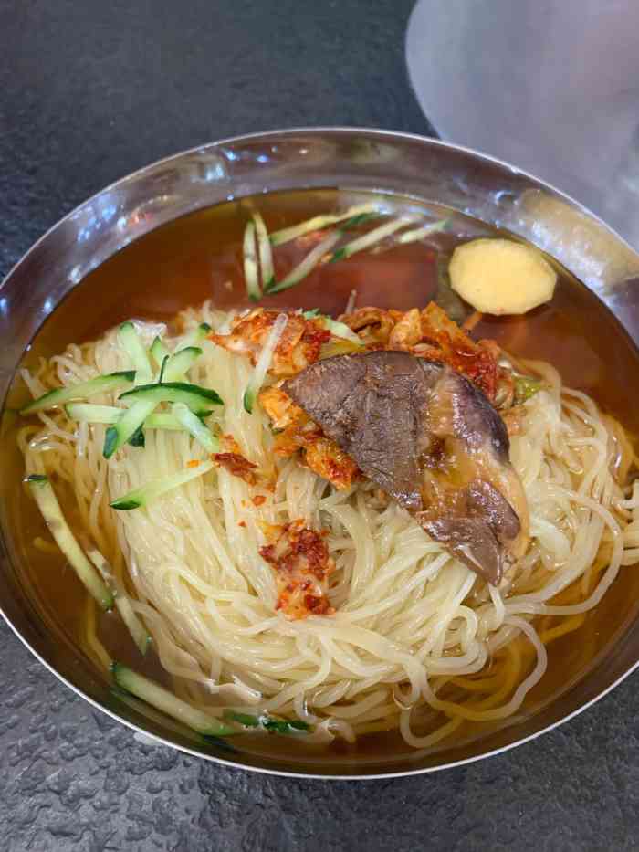 顺通大冷面(滑翔店)-"爱生活,爱点评~中午见客户路过,和同事.