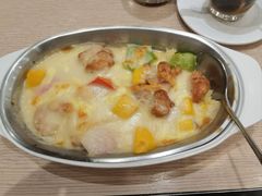 -佰搭果·广式茶餐厅(西华路店)