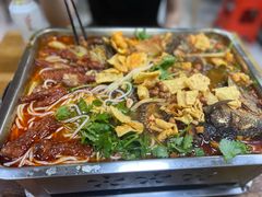-在巷子里的烤肉店·螺蛳粉烤鱼·牛蛙(和美城店)