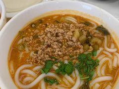 小锅米线-蝴蝶泉宾馆-中餐厅