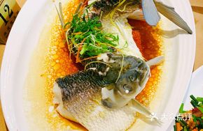Steamed Mountain Spring Water Carp