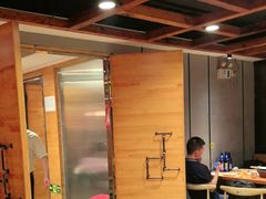 -聚点串吧·北京烧烤(赵登禹路店)