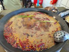 -黄潇洒老火锅(九眼桥宏济巷店)