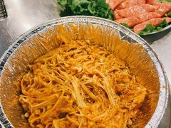 金针菇-马路牙子烧烤音乐酒馆(望京店)