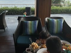 -日落吧·海景咖啡厅·餐酒吧·鸡尾酒·下午茶·乐队表演·浪漫夕阳·三亚文华东方酒店