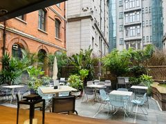 -潮一不贰·法式甜品·生日蛋糕·西式简餐(外滩店)