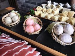 -湊湊火锅·茶憩(新中关购物中心店)