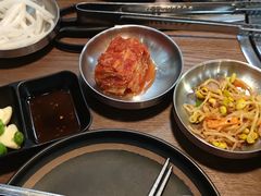 -香猪坊韩国烤肉专属门店(魏公村店)