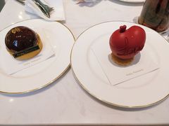 -Fridi Patisserie Cafe