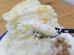 椰奶味雪花冰-串妹花式冰粉(乐山总店)