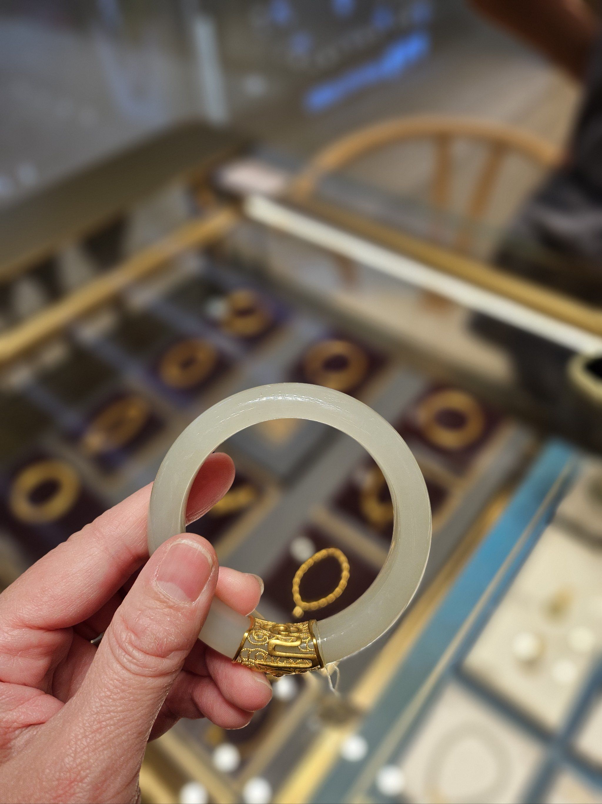 周大福的金镶玉