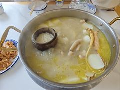 -朴小妹人参鸡汤火锅(长白山万达店)