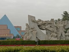 -上海市龙华烈士陵园