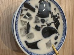 -黄氏水牛奶甜品世家(空港新天地店)