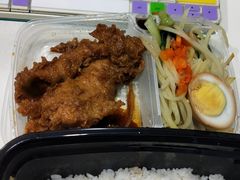 -同济大学本部学苑饮食广场